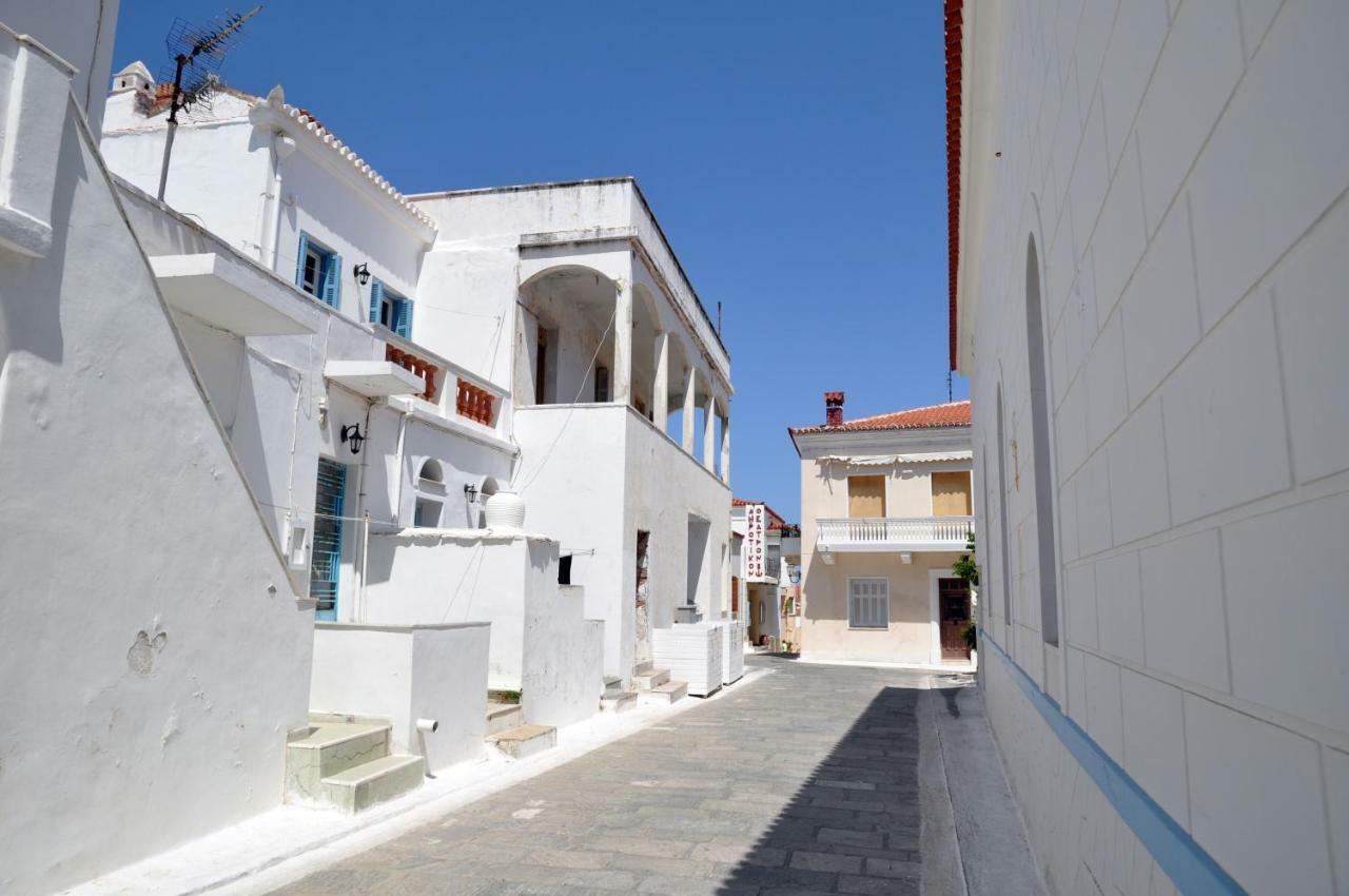 Neoclassical Apartment, Central Chora Andros Buitenkant foto